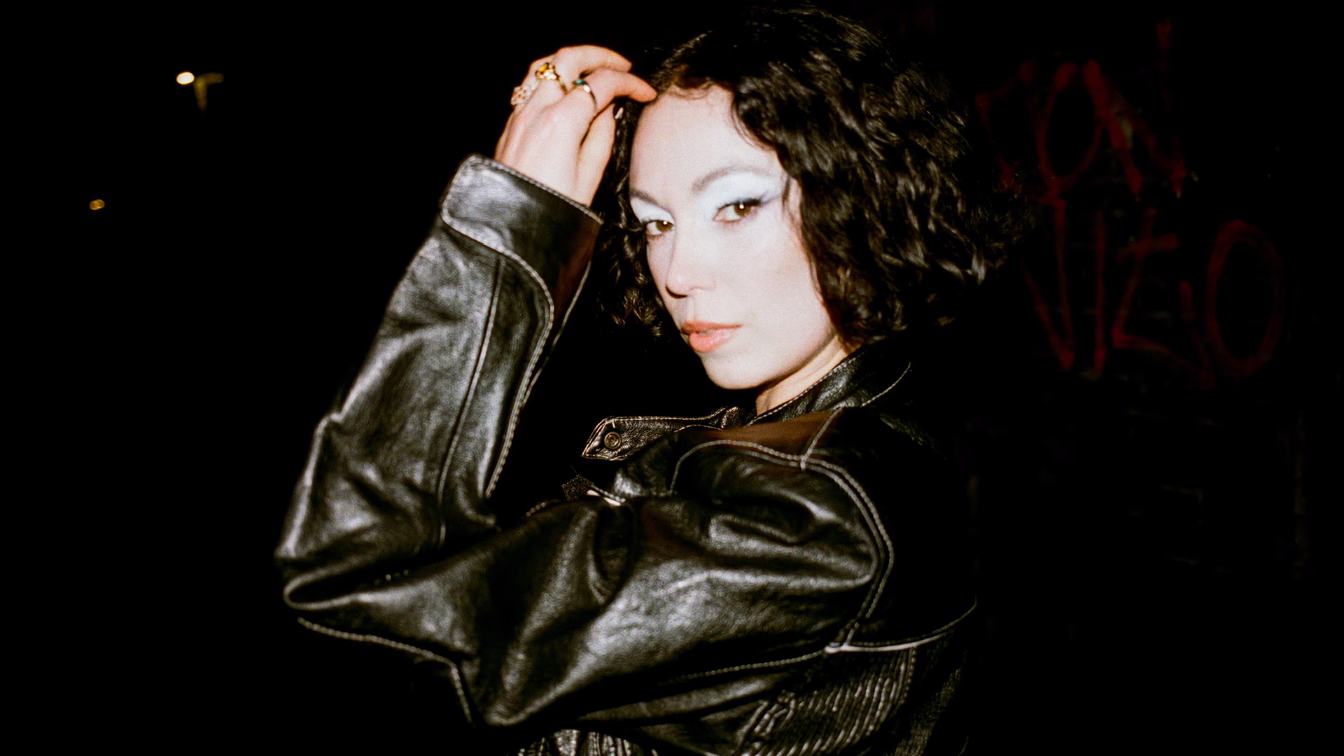 Kelly Lee Owens