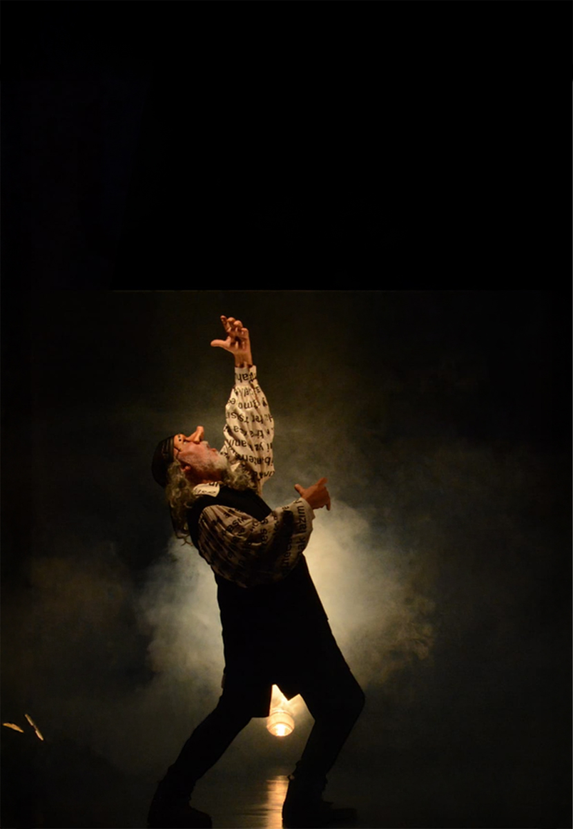 Cyrano de Bergerac (Cyrano Rock)