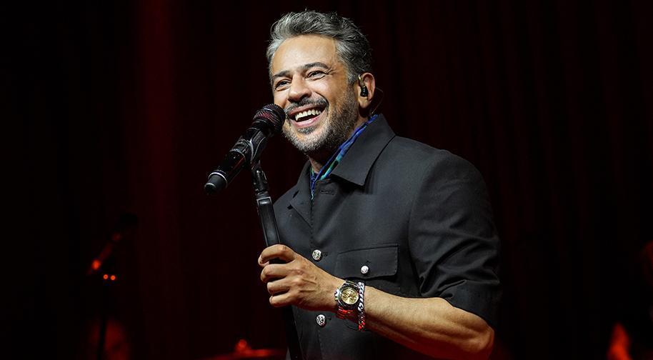 Emre Altuğ "Bir Pop Masalı"