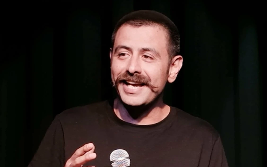 Yaver Coruk Stand Up