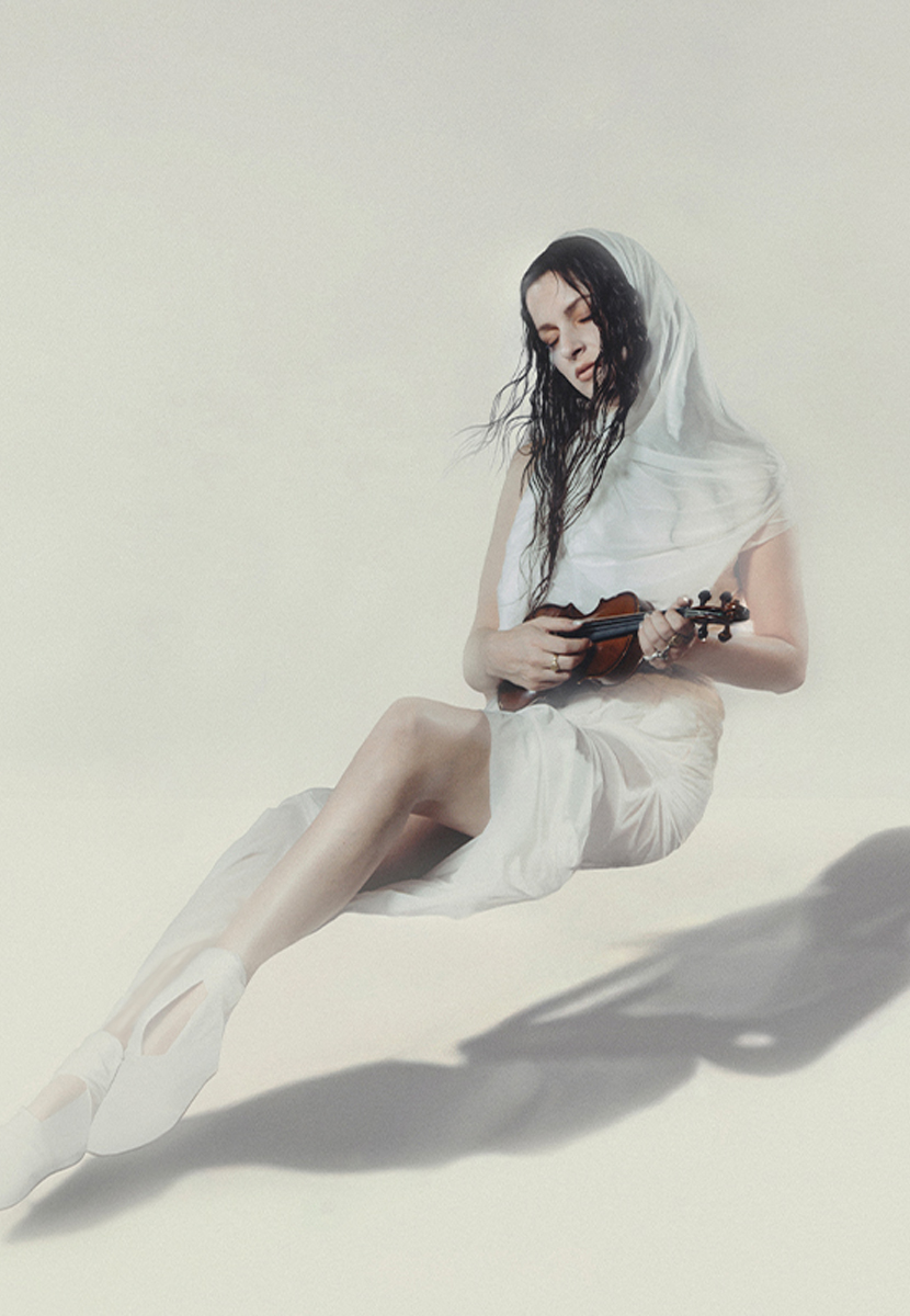 Tsar B, Öncesi: gala dragot