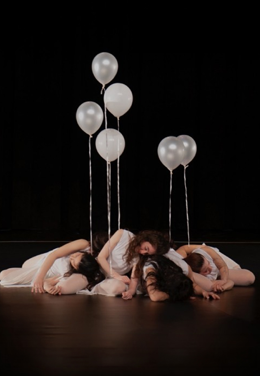 Stüdyo Dans Topluluğu: Perde Açılıyor