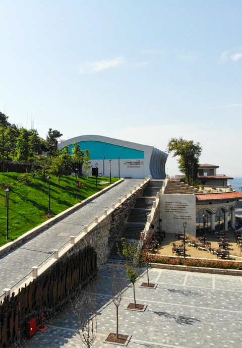 Demokrasi ve Özgürlükler Adası