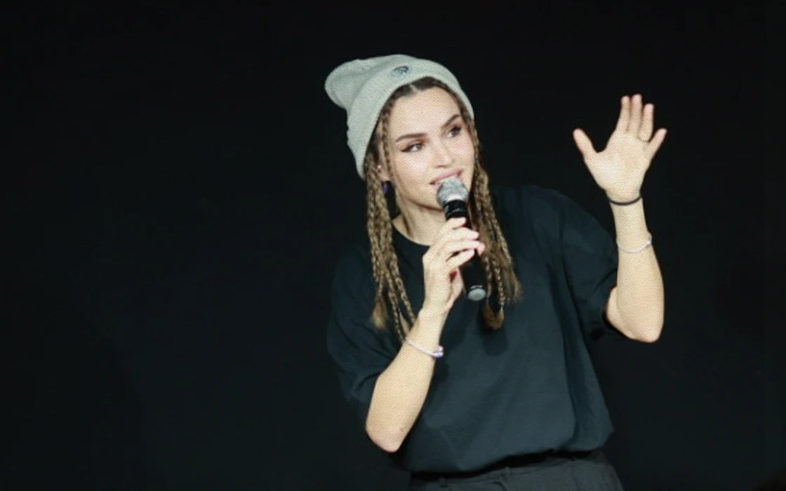 Bengi Apak - Büyülü Değil