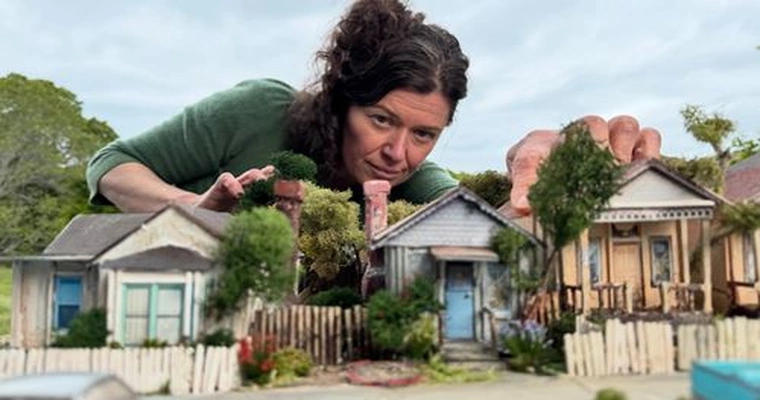 Yo, Aşk Asi Bir Kuştur