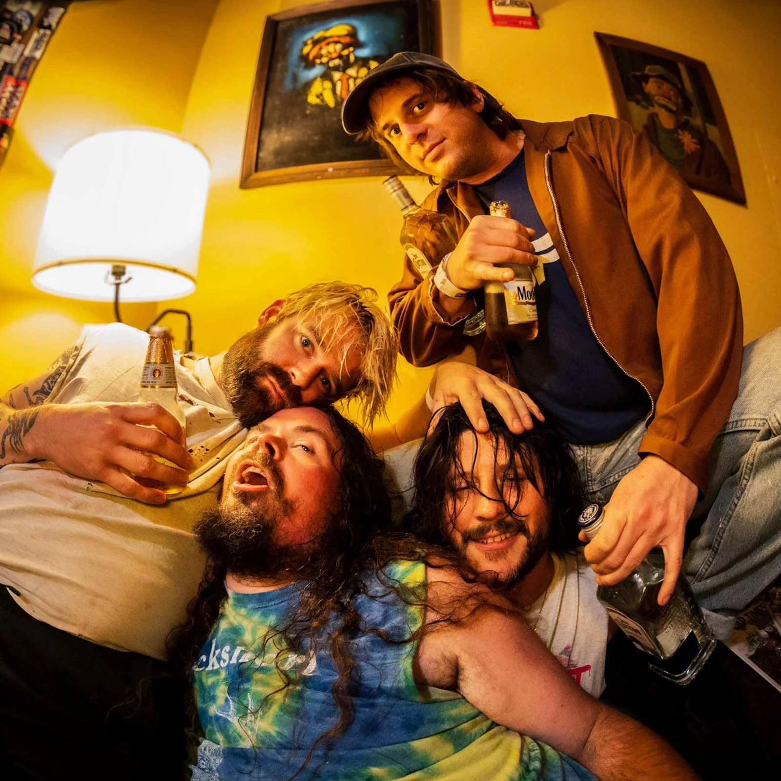 %100 Müzik Sunar: Wavves