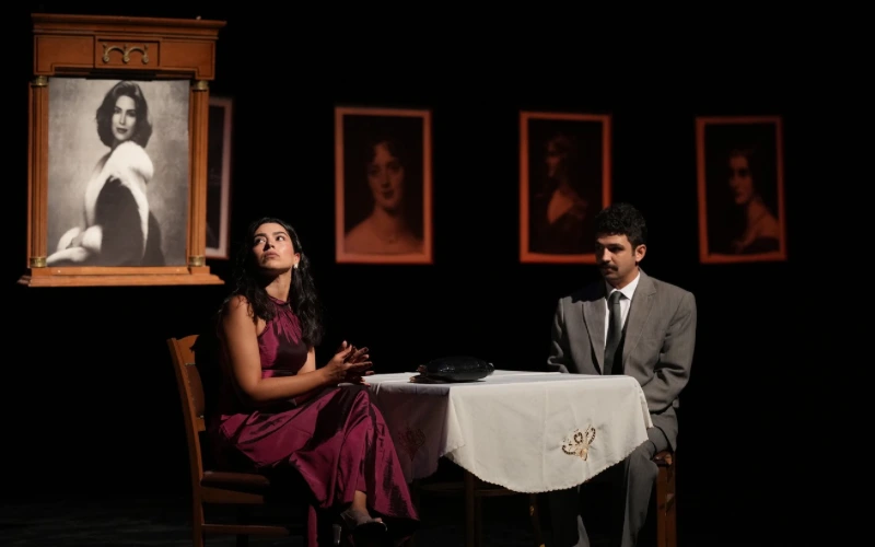 Kürk Mantolu Madonna Tiyatro Oyunu