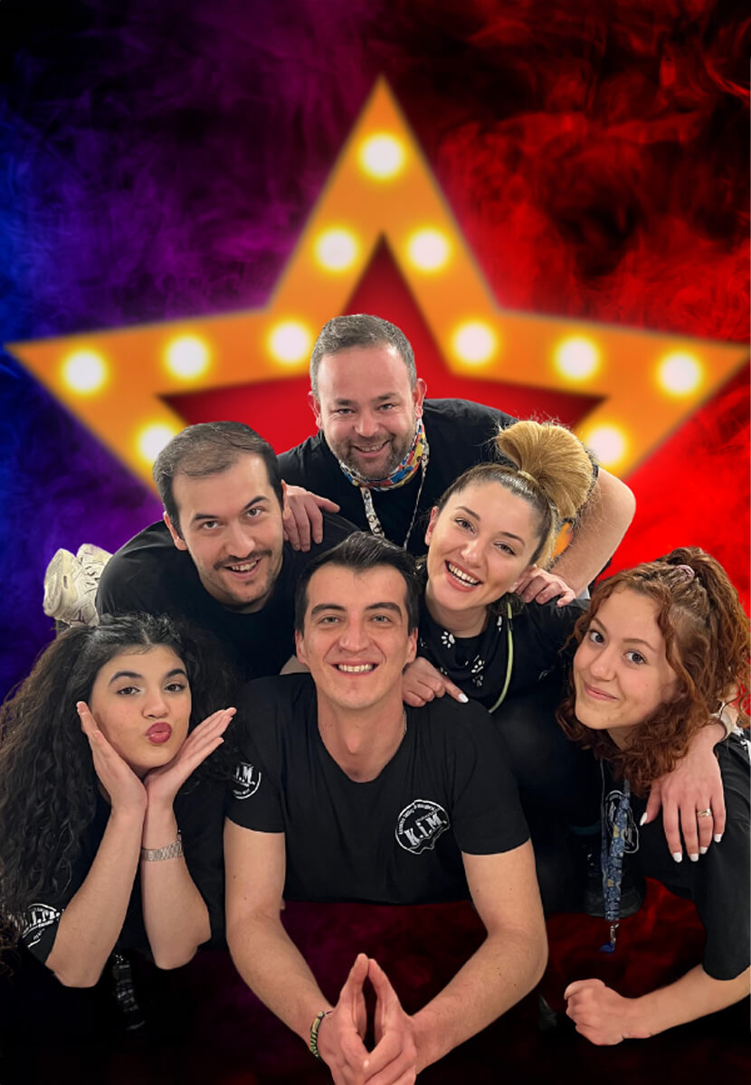 Kim Tiyatro Ekibi İnteraktif Doğaçlama Gösterisi