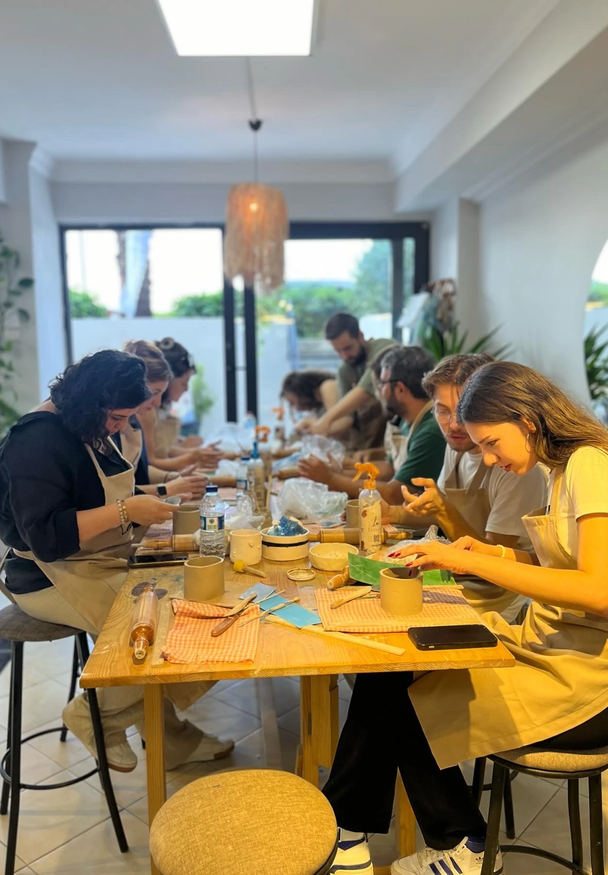 Leonart Atölye | Seramik, Resim, Heykel, Mum ve Boyama Workshopları