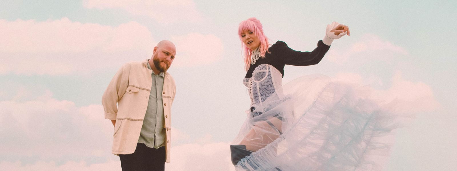 %100 Müzik Sunar: New Constellations