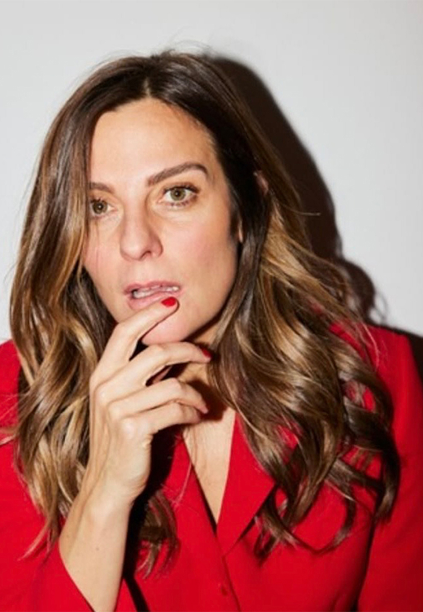 Lesli Karavil Stand up