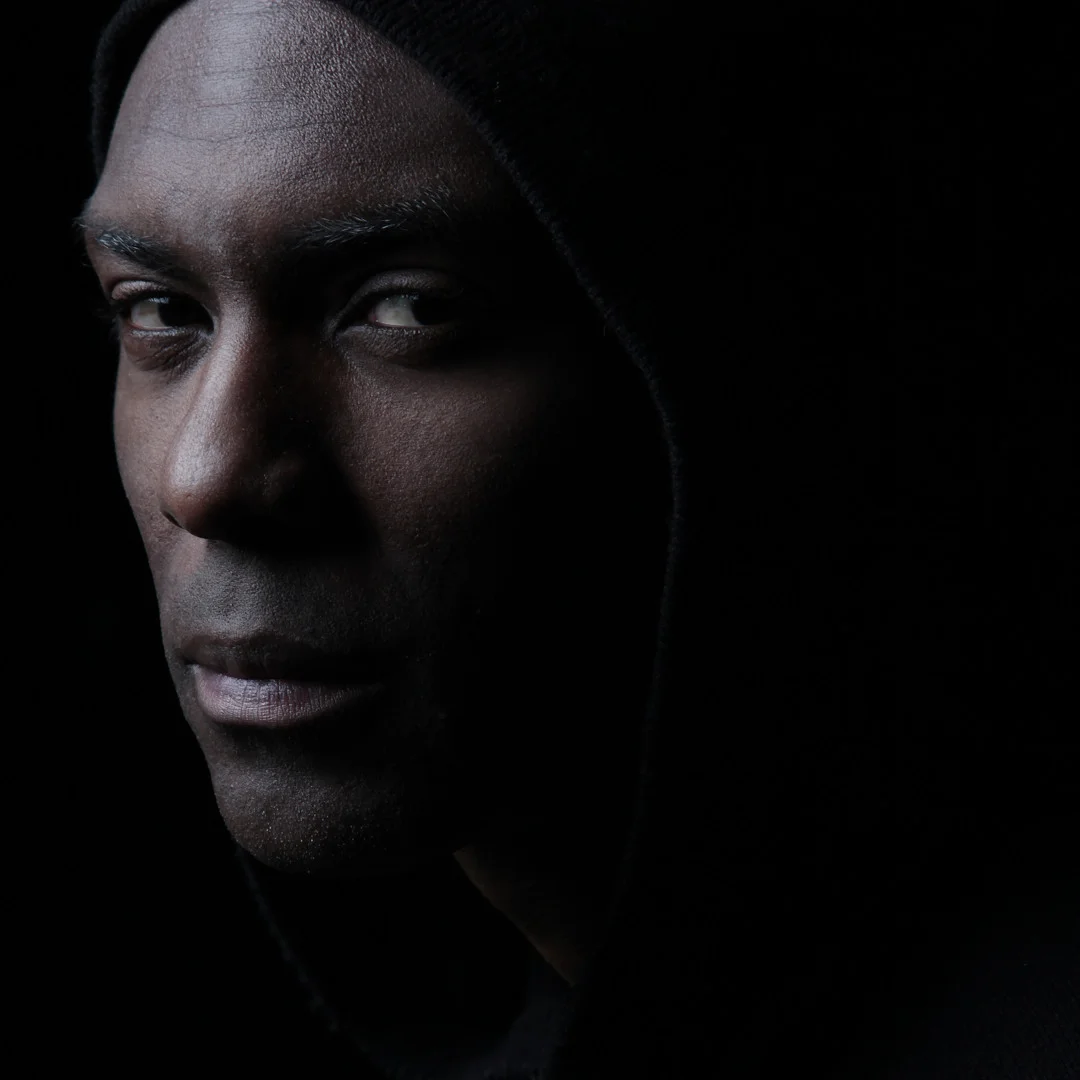 VISIONS KENNY LARKIN