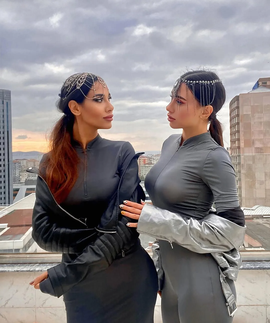 THE SISTERS 90’s 2000’s POP GECESİ