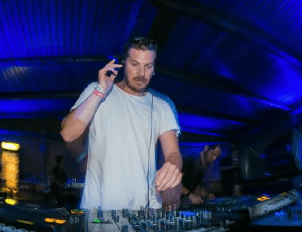 Greed x Breathe Presents: Cera Khin