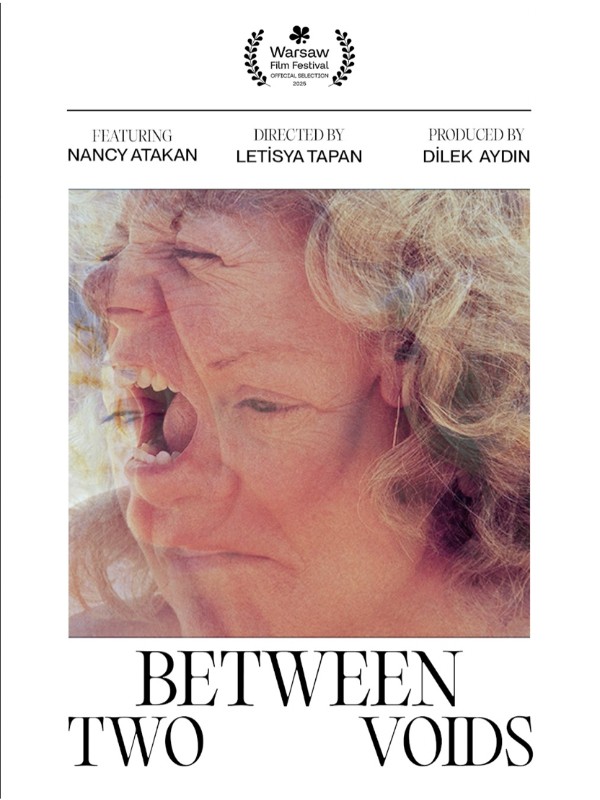 İki Boşluk Arasında