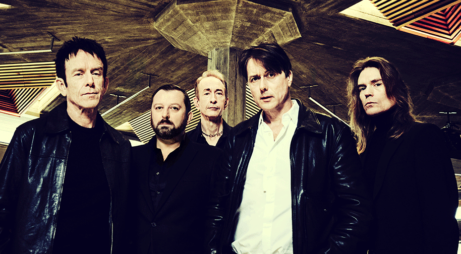 %100 Müzik Sunar: Suede