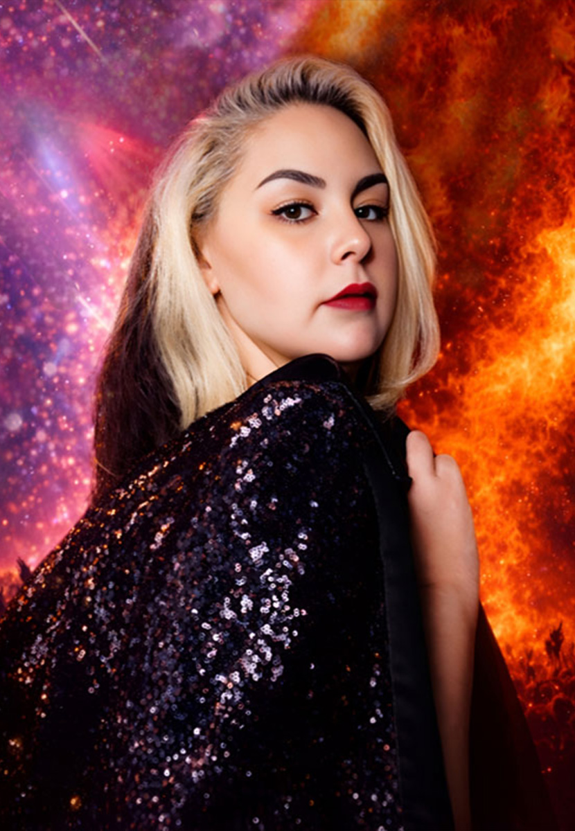 Bengüsu Özkaya Retro Night Series IV

