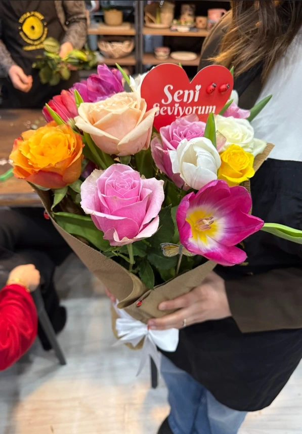 Terra Point Art - Kadınlar Günü Aranjman Workshop