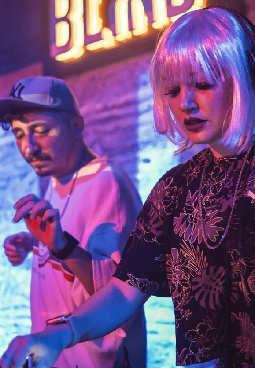 2000's Party / Daddy-E & Dear Darling