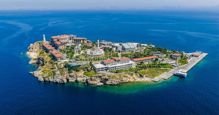 29 Mart | Demokrasi ve Özgürlükler Adası