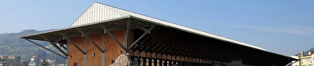 Gölcük Kazıklı Kervansaray Kültür Merkezi