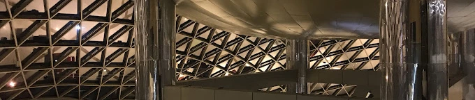 Nihat Zeybekçi Kongre ve Kültür Merkezi - Özay Gönlüm Salonu