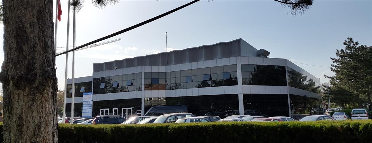 Yenimahalle 4 Mevsim Tiyatro Salonu